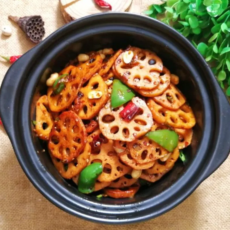 Spicy crispy lotus root slices, rich and full of flavor at Su's Bowl 苏大碗，a Chinese Restaurant in Isla Vista